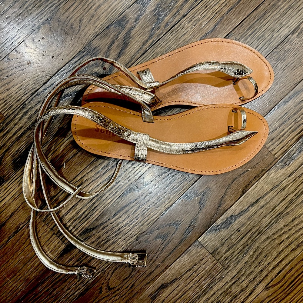 Slither into summer with these Schutz Courtney Snake Sandal with wrap NWB sz 8